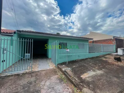 Casa com 2 Quartos para alugar, 80m² no Loteamento Batel, Maringá