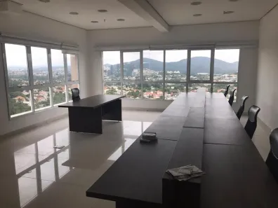 Sala Comercial à venda, 80m² no Sítio Tamboré Alphaville, Barueri