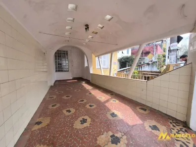 Casa com 4 Quartos à venda, 145m² no Vila Romana, São Paulo