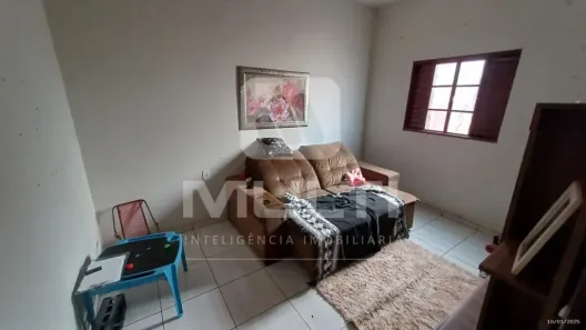 Casa com 5 Quartos à venda, 150m² no Granada, Uberlândia