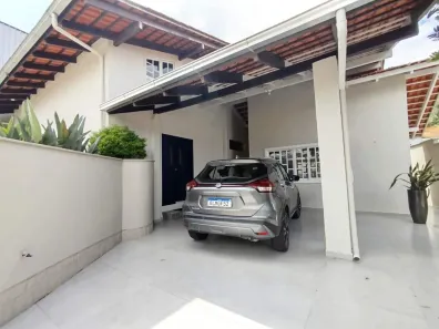 Casa com 3 Quartos à venda, 208m² no Amizade, Jaraguá do Sul