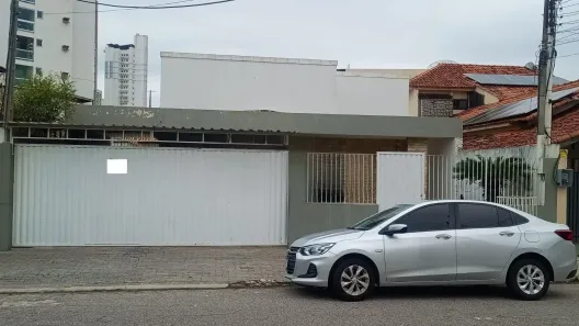 Casa com 3 Quartos à venda, 251m² no Parque São Caetano, Campos dos Goytacazes