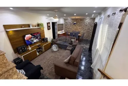 Casa com 2 Quartos à venda, 240m² no Marechal Hermes, Rio de Janeiro