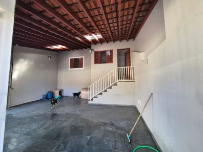 Casa com 3 Quartos para alugar, 68m² no Jardim Santa Filomena, Itatiba