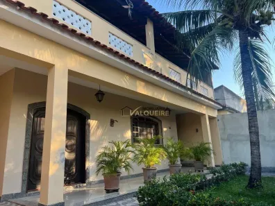 Casa com 4 Quartos à venda, 334m² no Jardim Sulacap, Rio de Janeiro