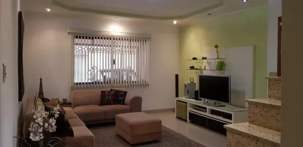 Sobrado com 3 Quartos à venda, 196m² no Jardim Las Vegas, Santo André