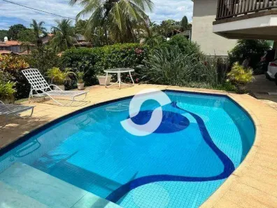 Casa de Condomínio com 5 Quartos à venda, 550m² no Piratininga, Niterói