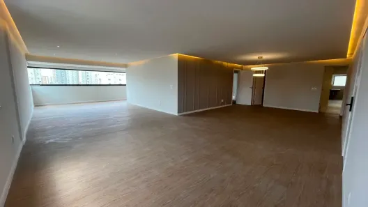 Apartamento com 4 Quartos à venda, 223m² no Meireles, Fortaleza