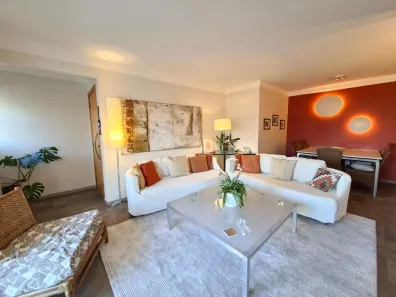 Apartamento com 3 Quartos para alugar, 130m² no Campo Belo, São Paulo