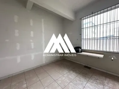 Ponto Comercial para alugar, 130m² no Centro, Itaúna