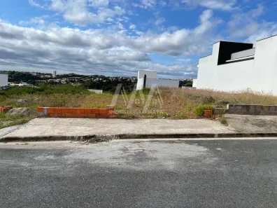 Lote/Terreno à venda, 175m² no Vila Santo Antônio, Votorantim