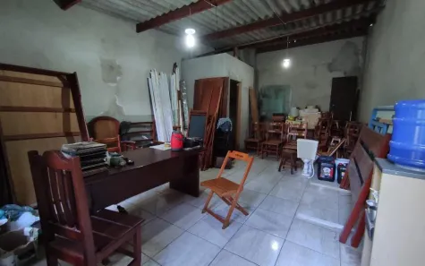 Galpão/Depósito/Armazém à venda, 350m² no Jardim Monumento, Campo Grande