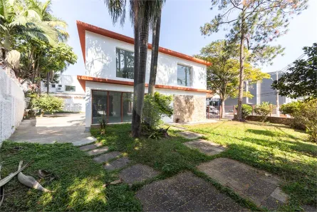 com 7 Quartos para alugar, 308m² no Butantã, São Paulo
