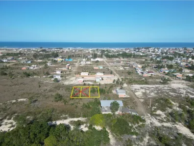 Lote/Terreno à venda, 300m² no Balneário Rosa do Mar, Passo de Torres
