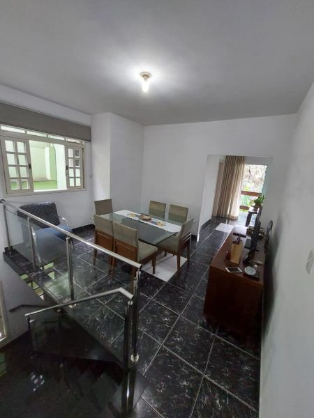 Casa com 4 quartos — Paquetá, Belo Horizonte