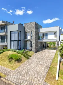 Casa de Condomínio com 4 Quartos à venda, 345m² no Encosta do Sol, Estância Velha