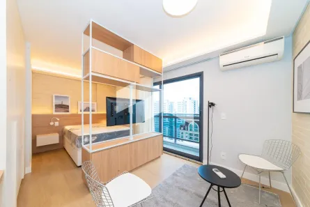 Apartamento com 1 Quarto para alugar, 34m² no Centro, Curitiba