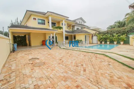 Casa de Condomínio com 4 Quartos para alugar, 350m² no Barra da Tijuca, Rio de Janeiro
