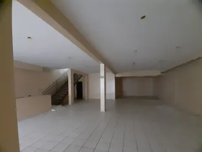 Galpão/Depósito/Armazém para alugar, 550m² no Vila Andrade, São Paulo
