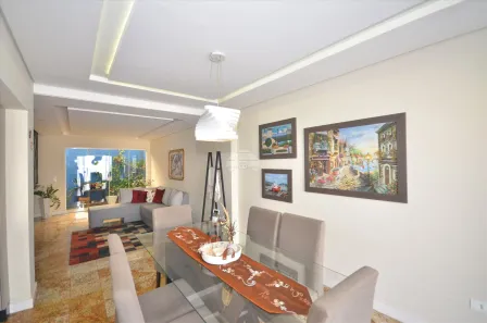 Sobrado com 3 Quartos à venda, 170m² no Cidade Industrial, Curitiba