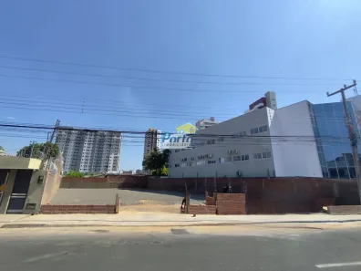 Lote/Terreno para alugar, 880m² no Fátima, Teresina