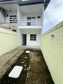 Casa de Condomínio com 2 Quartos para alugar, 150m² no Guaratiba, Rio de Janeiro