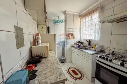 Apartamento com 3 Quartos à venda, 50m² no Jardim Imagawa, Londrina