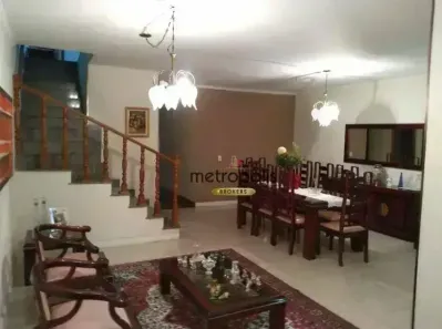 Casa com 8 Quartos à venda, 316m² no Santa Terezinha, Santo André