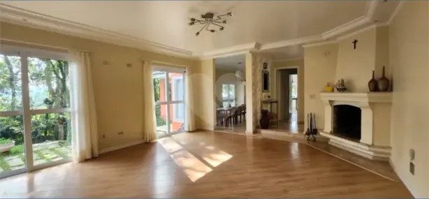 Casa de Condomínio com 5 Quartos à venda, 350m² no Caraguatá, Mairiporã