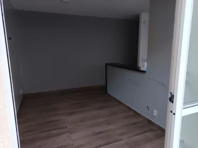 Apartamento com 2 Quartos para alugar, 47m² no Jardim Luciana, Franco da Rocha