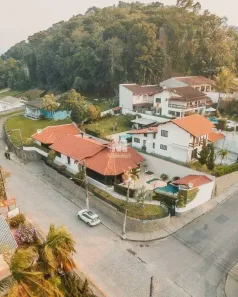 Casa com 5 Quartos à venda, 450m² no Guarani, Brusque