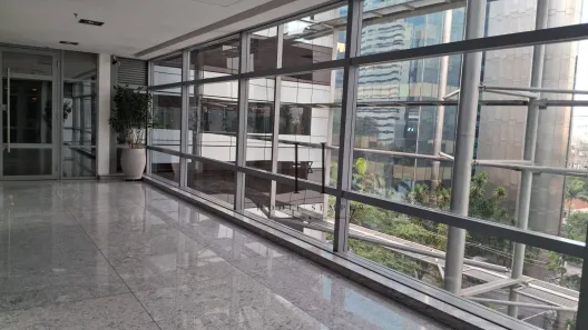 Sala Comercial para alugar, 1712m² no Cidade Monções, São Paulo