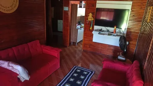 Fazenda/Sítio com 2 Quartos à venda, 196m² no Parque Flamboyant, Amparo