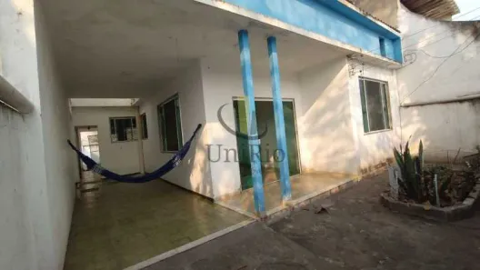 Casa com 3 Quartos à venda, 150m² no Senador Camará, Rio de Janeiro