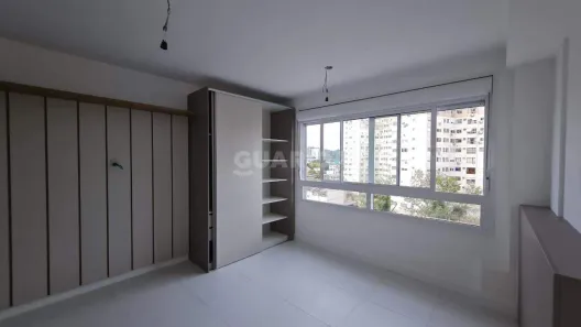 Flat com 1 Quarto para alugar, 27m² no Partenon, Porto Alegre