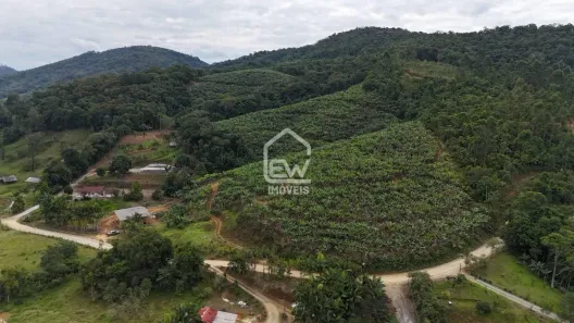 Sobrado com 4 Quartos à venda, 125000m² no , Guaramirim