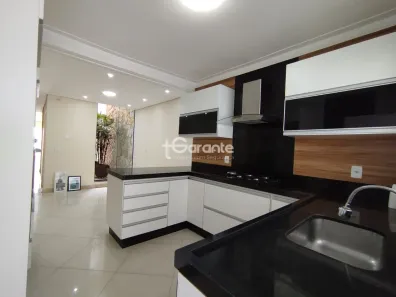 Sobrado com 3 Quartos à venda, 150m² no Cidade Antônio Estevão de Carvalho, São Paulo