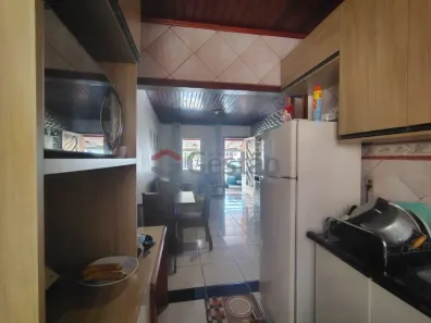 Sobrado com 2 Quartos à venda, 165m² no Olaria, Canoas