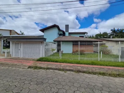 Casa com 5 Quartos à venda, 261m² no Santa Bárbara, Criciúma