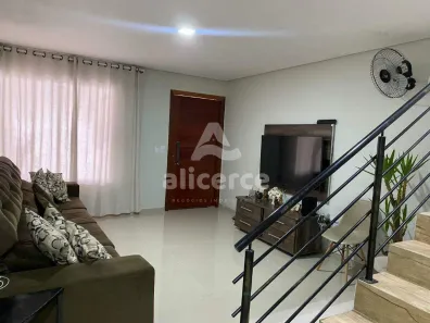 Sobrado com 2 Quartos à venda, 85m² no Serraria, São José