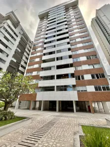 Apartamento com 4 Quartos para venda ou aluguel, 225m² no Boa Viagem, Recife