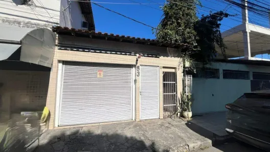 Imóvel Comercial com 4 Quartos à venda, 420m² no Parque Residencial Laranjeiras, Serra