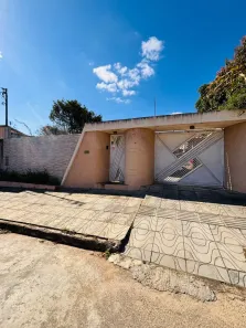 Casa com 3 Quartos à venda, 360m² no Alto Maron, Vitória da Conquista