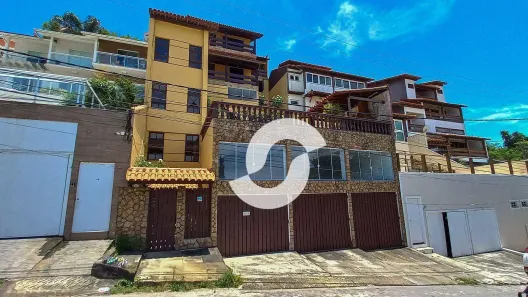 Casa com 4 Quartos à venda, 350m² no Piratininga, Niterói