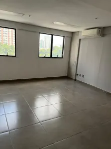 Sala Comercial para alugar, 30m² no Nazaré, Belém