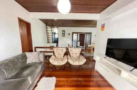 Casa com 4 Quartos à venda, 310m² no Sarandi, Porto Alegre