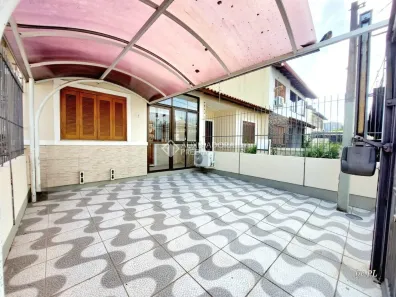 Casa com 2 Quartos à venda, 105m² no Hípica, Porto Alegre