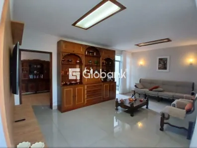 Casa com 4 Quartos à venda, 210m² no Todos os Santos, Montes Claros
