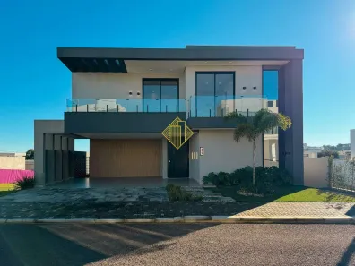 Sobrado com 4 Quartos à venda, 294m² no Cataratas, Cascavel