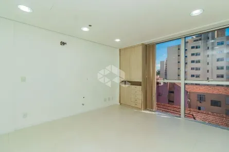 Sala Comercial à venda, 75m² no Floresta, Porto Alegre